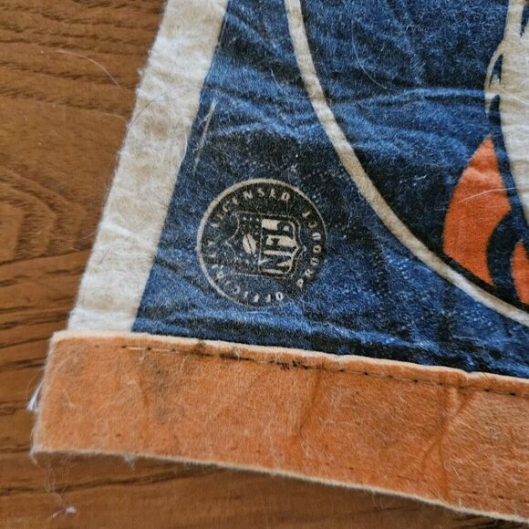 Vintage Wincraft Denver Broncos NFL Pennant Flag Banner 1990's Full Size Fair - Picture 6 of 6